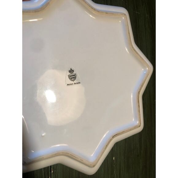 Waechtersbach Germany EUC Star Shaped Santa Pattern Christmas Dish - Picture 3 of 5